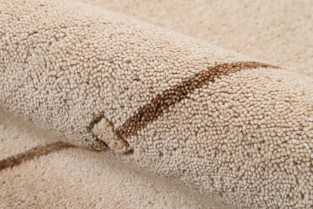 Momeni Gramercy Gm-03 Sand 171683 Area Rug - Image 3