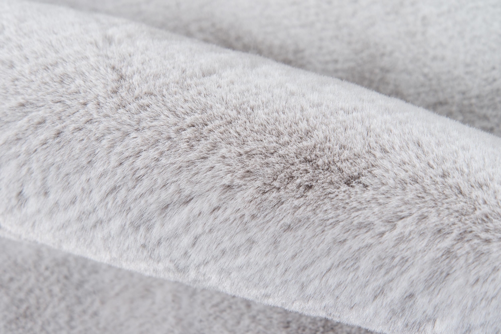 Momeni Suave Shag SUS-1 Grey Area Rug - Image 3